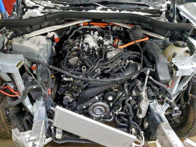 BMW X Series Xdrive50e Image 12