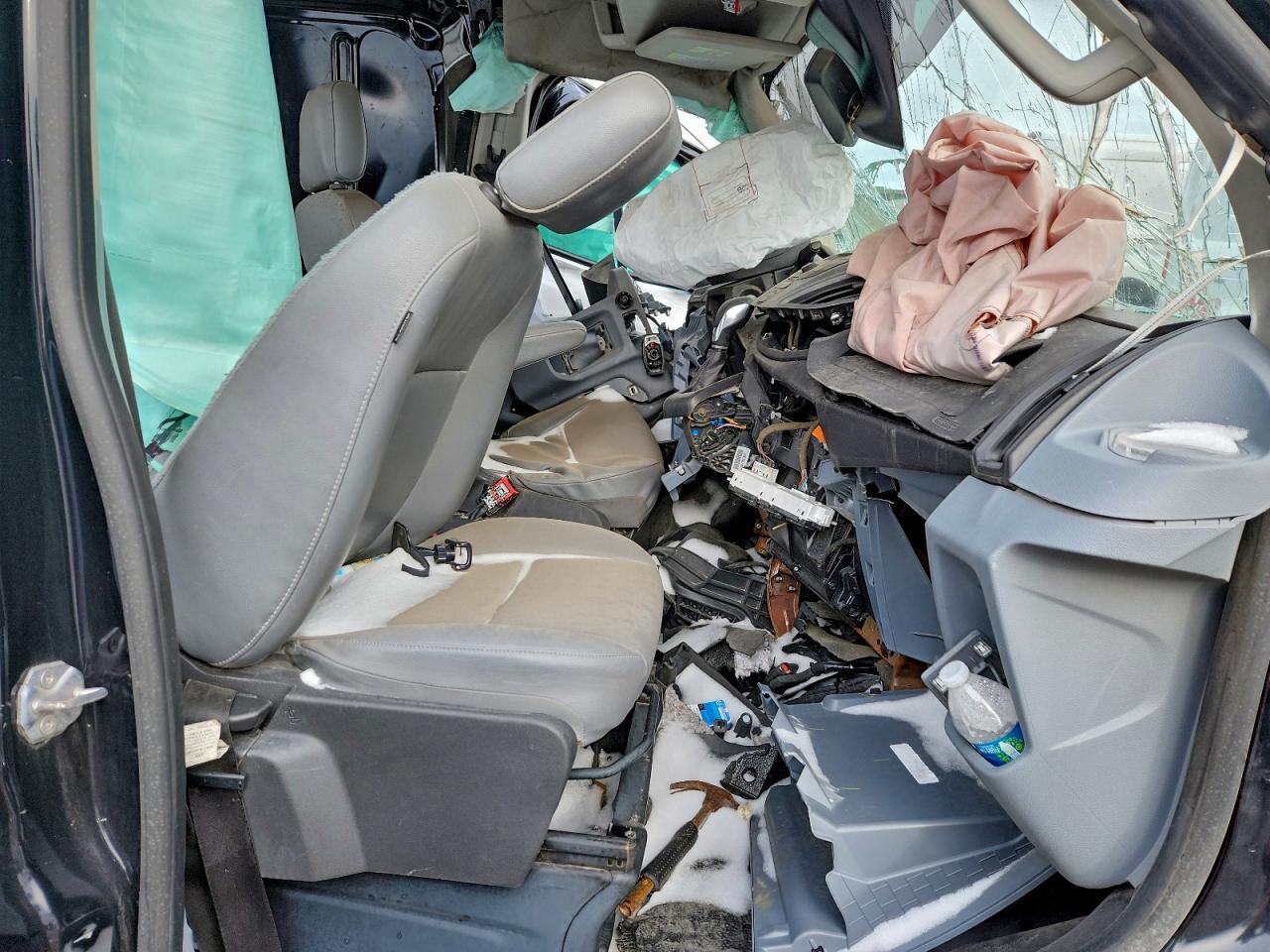 Ford Transit T-250 Image 11