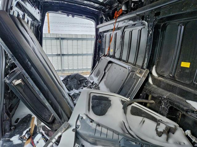 Ford Transit T-250 Image 6