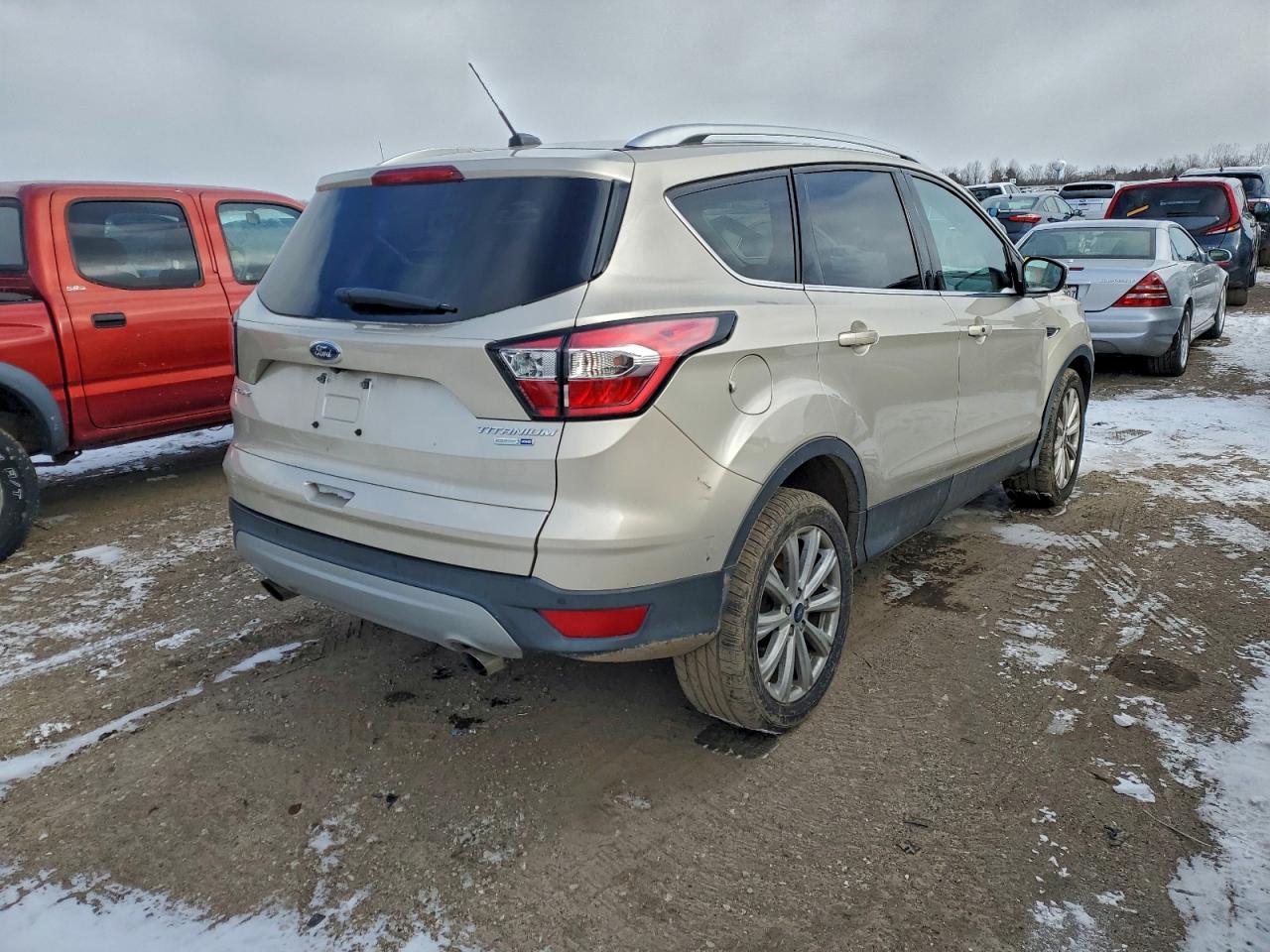 Ford Escape Titanium Image 5