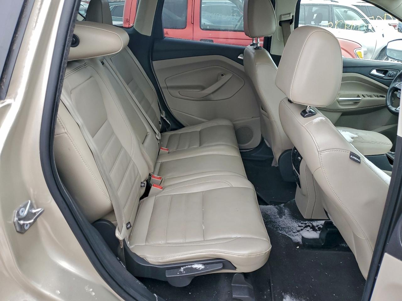 Ford Escape Titanium Image 8