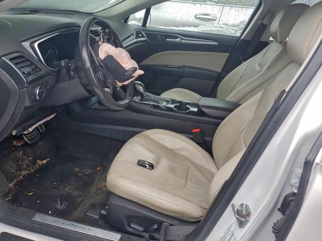 Ford Fusion Titanium Image 10