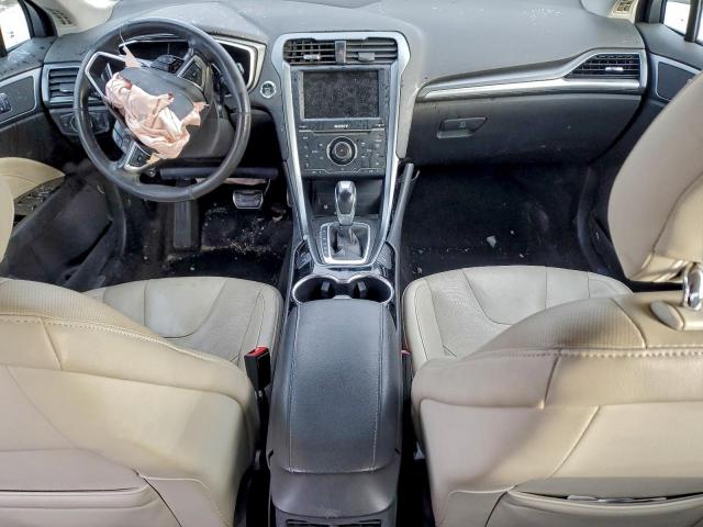 Ford Fusion Titanium Image 7