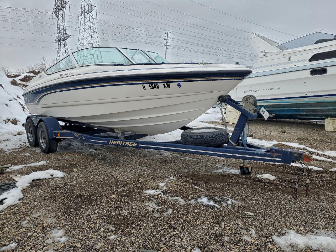 Chaparral Boat Image 1