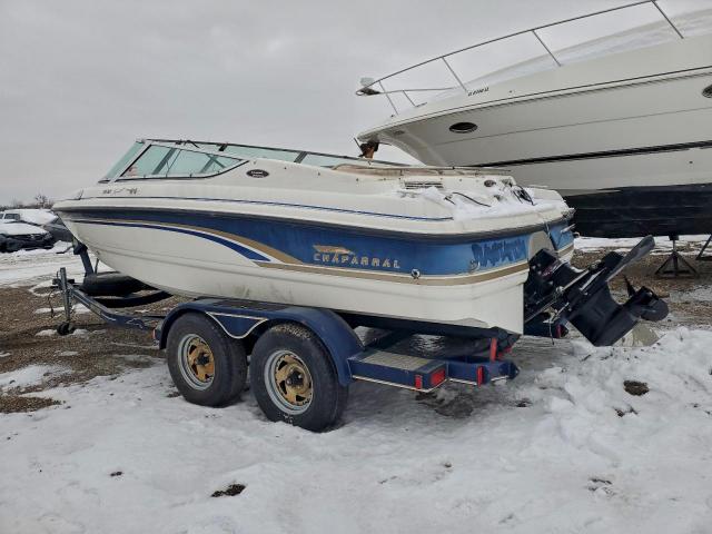 Chaparral Boat Image 6