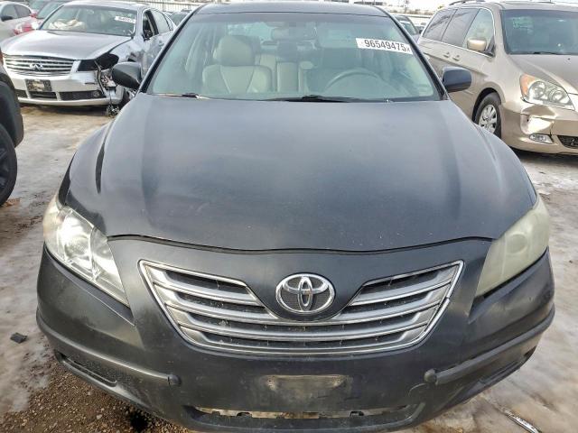 Toyota Camry Hybrid Image 5