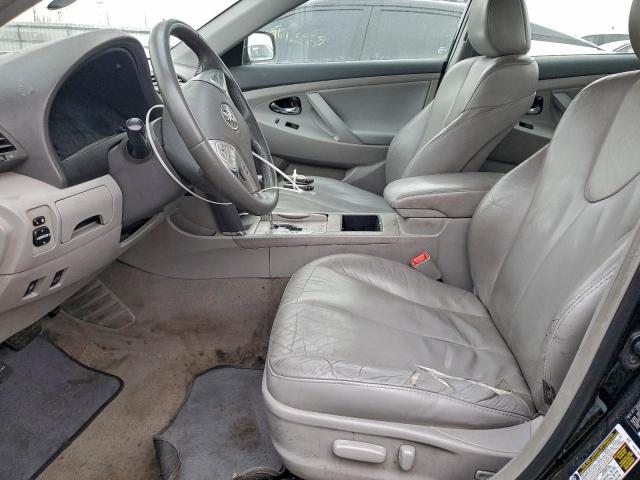 Toyota Camry Hybrid Image 10