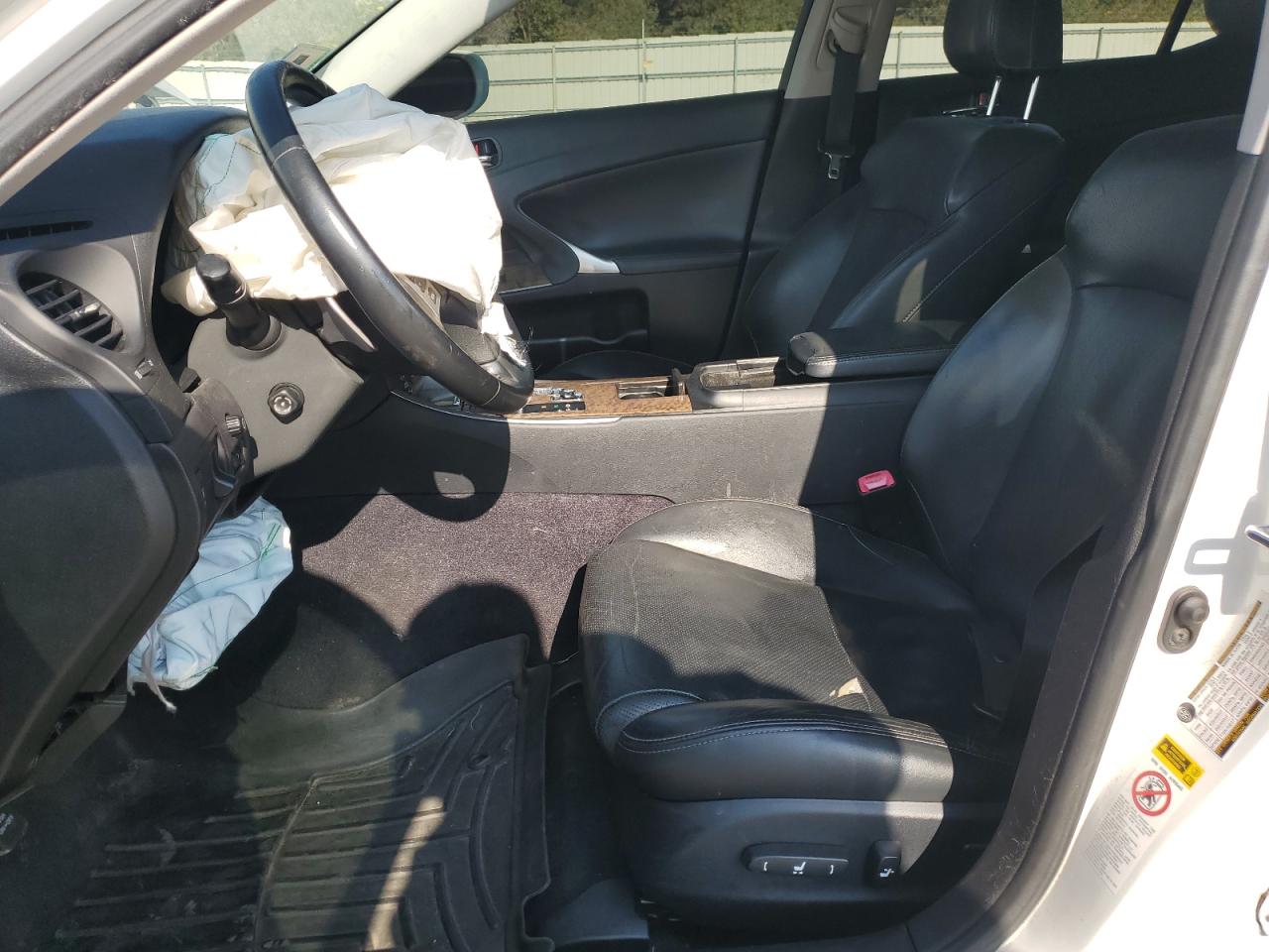 Lexus Is 250 Image 12