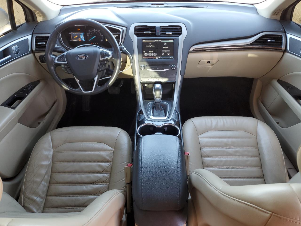 Ford Fusion Se Hybrid Image 3