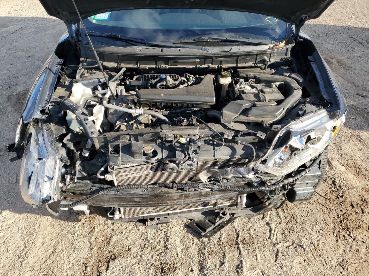 Nissan Rogue S Image 13