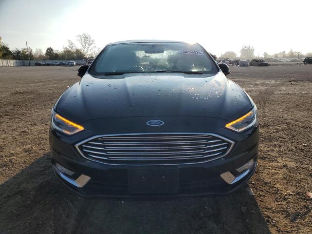 Ford Fusion Titanium Image 8