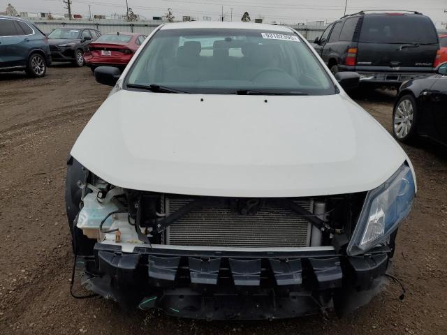 Ford Fusion S Image 4