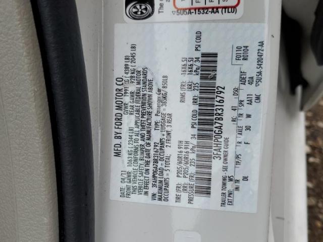 Ford Fusion S Image 10