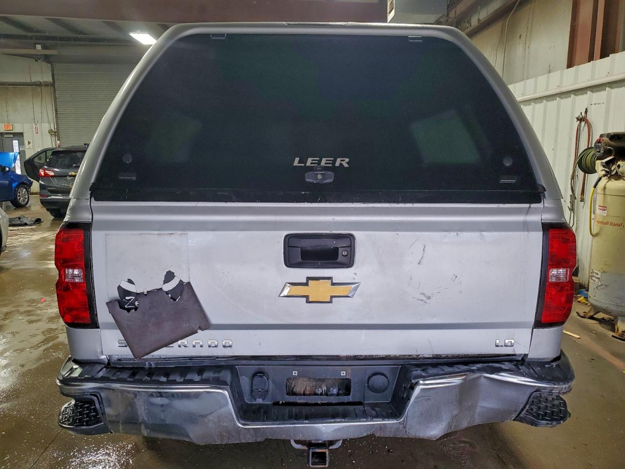 Chevrolet Silverado K1500 Lt Image 9