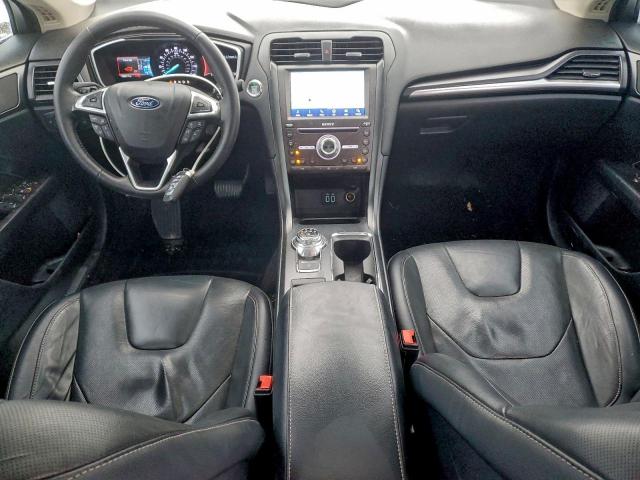 Ford Fusion Titanium Image 5