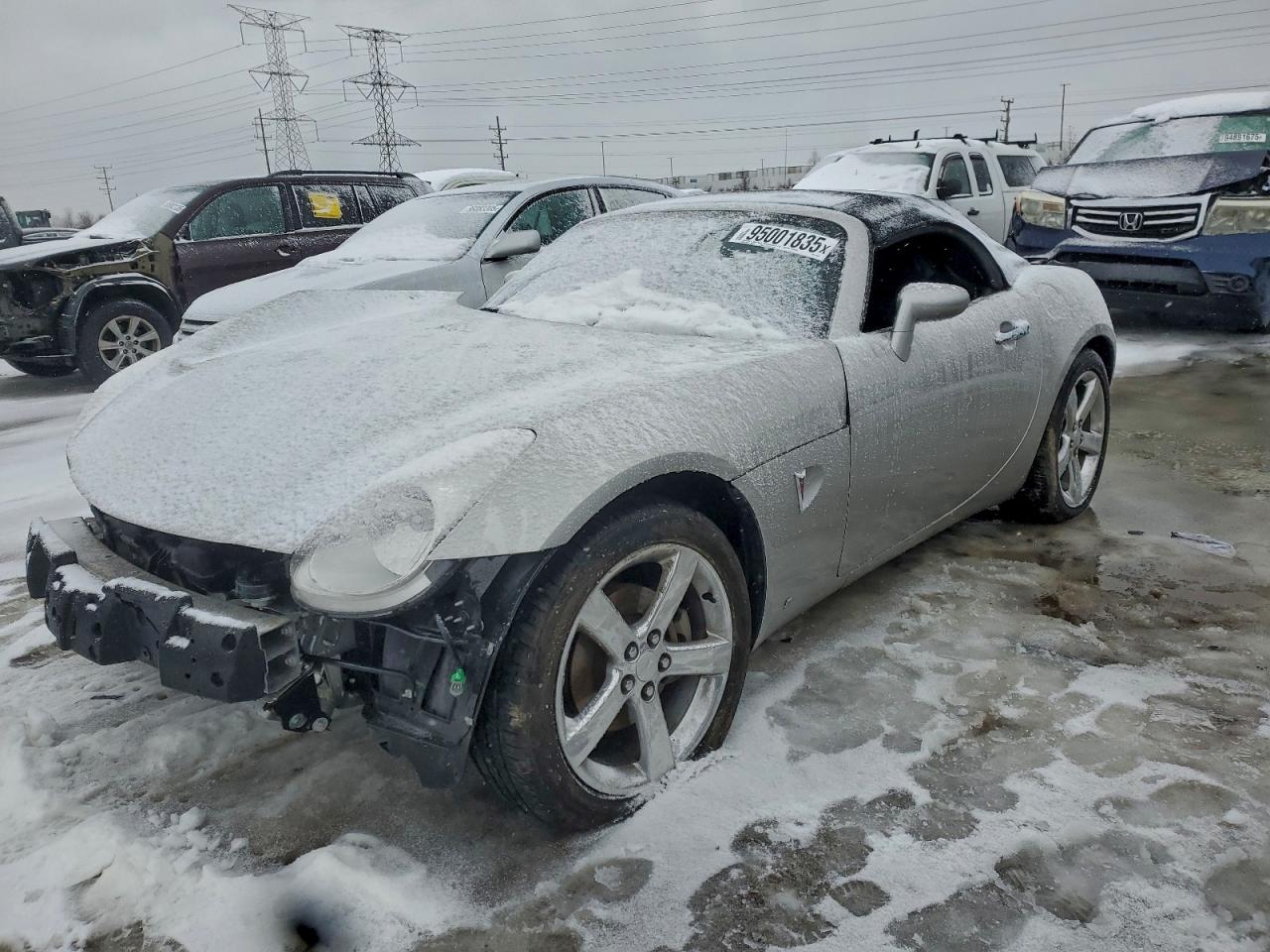 Pontiac Solstice Image 1