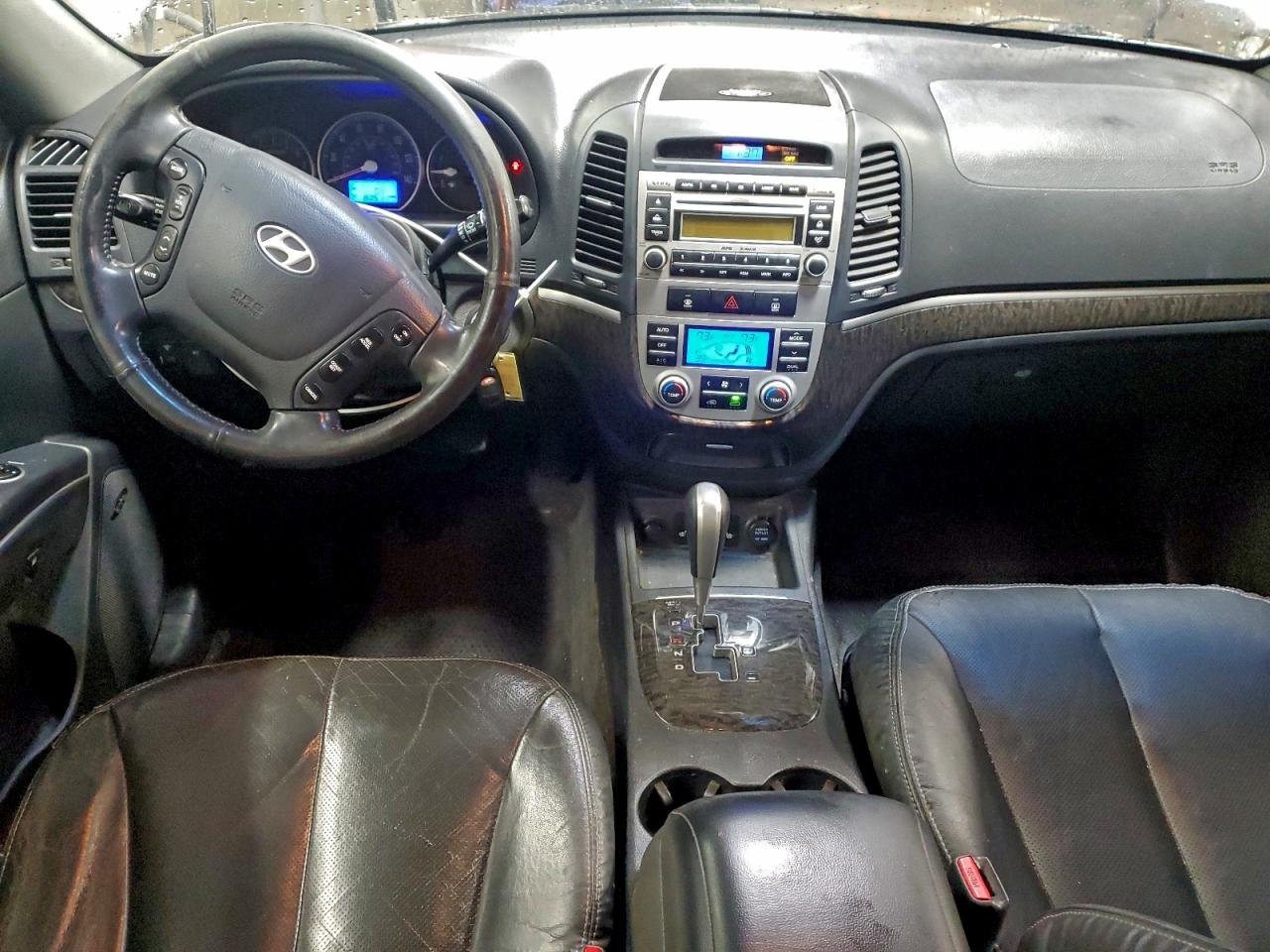 Hyundai SANTA FE Se Image 6