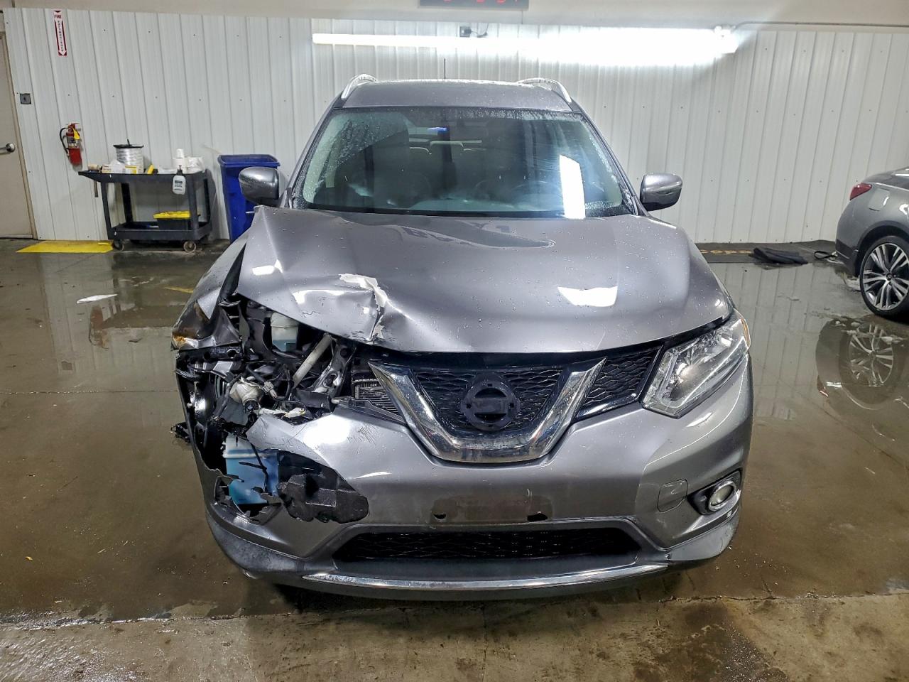 Nissan Rogue S Image 5