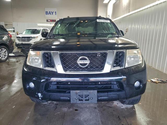 Nissan Pathfinder S Image 11