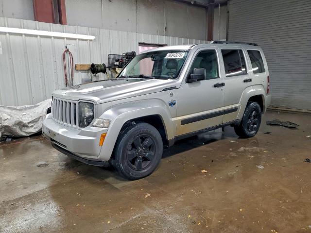  Salvage Jeep Liberty