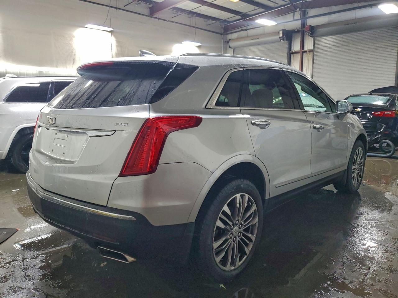 Cadillac XT5 Premium Luxury Image 6