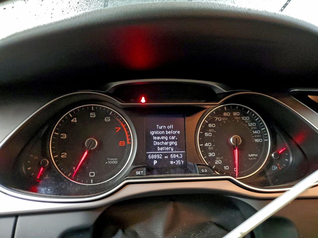 Audi A4 Premium Image 5