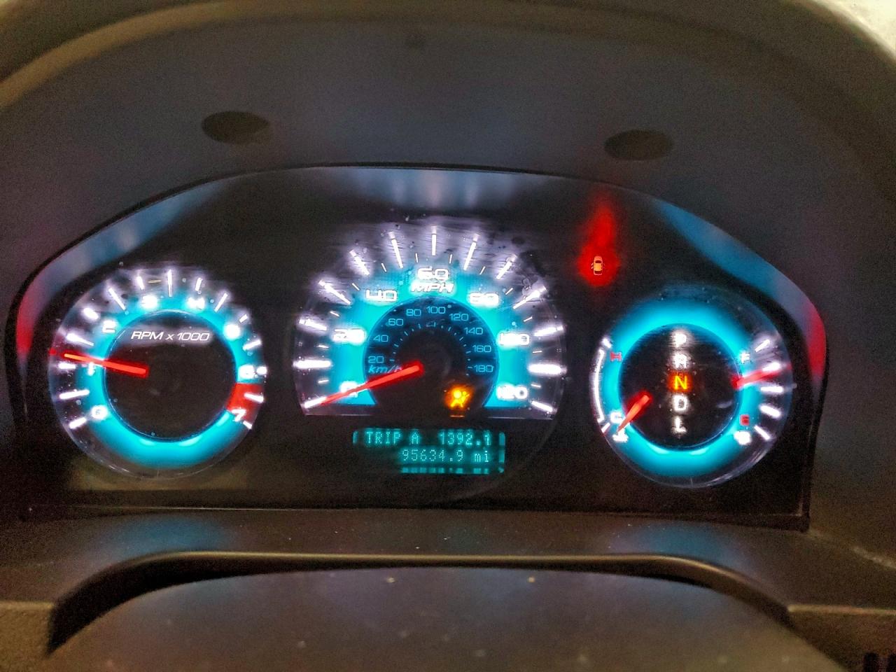 Ford Fusion Se Image 9