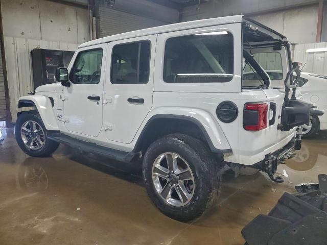 Jeep Wrangler Sahara Image 2