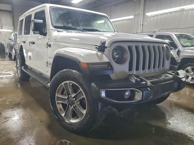 Jeep Wrangler Sahara Image 3