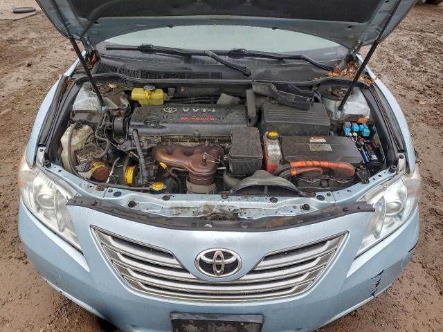 Toyota Camry Hybrid Image 9