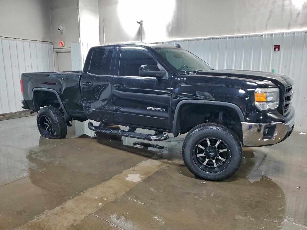 GMC Sierra K1500 Sle Image 4