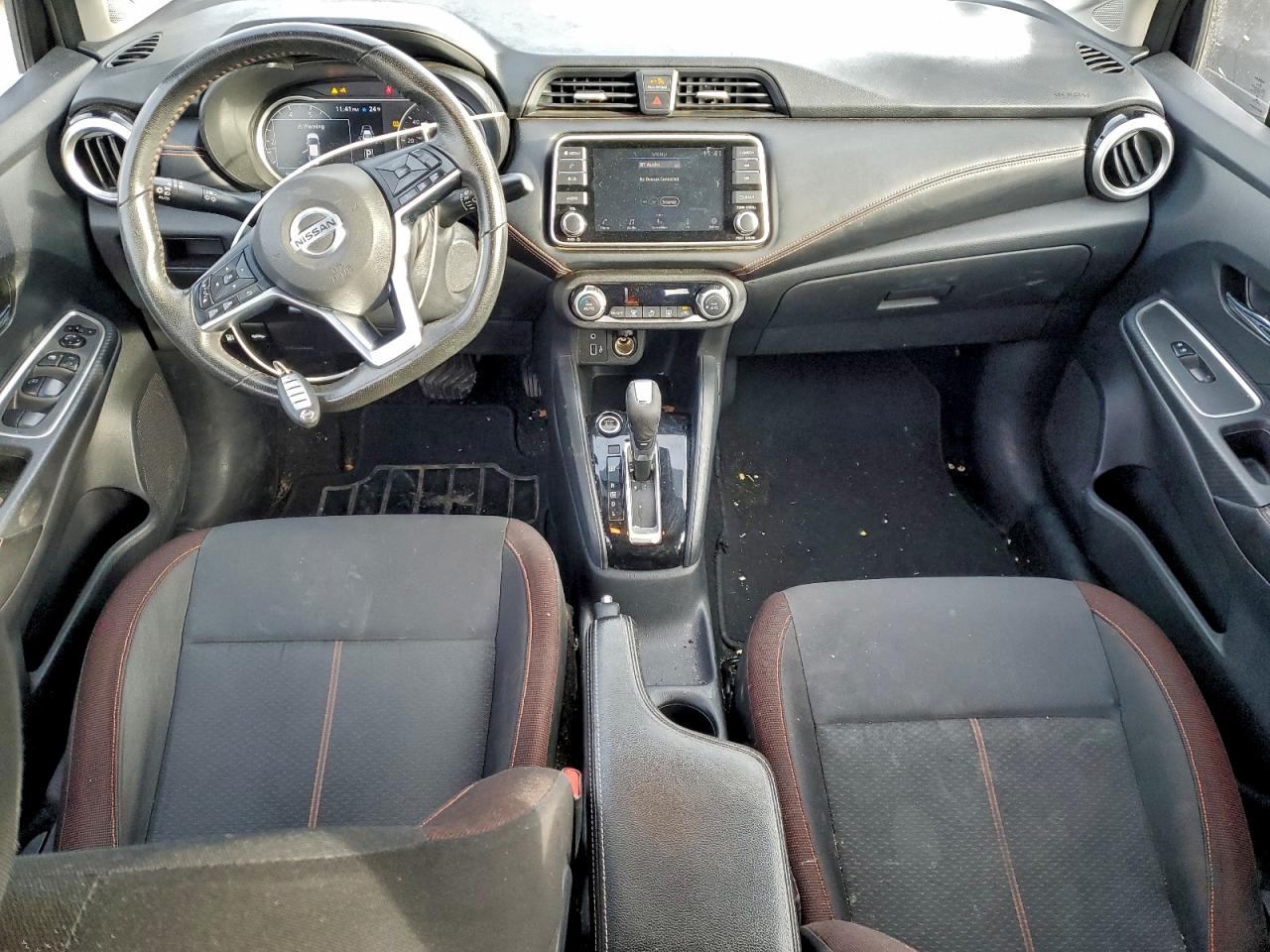 Nissan Versa Sr Image 6