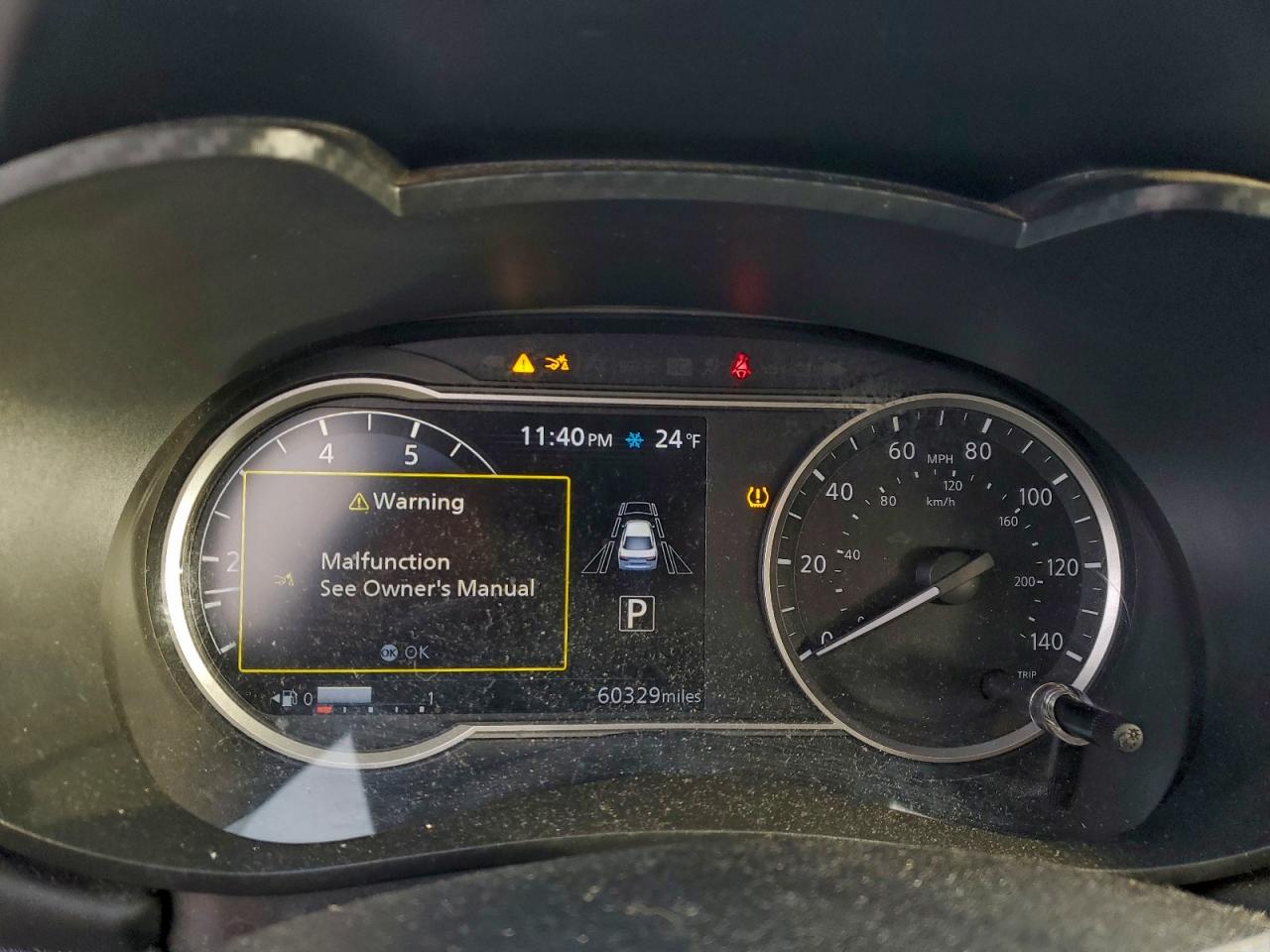 Nissan Versa Sr Image 7