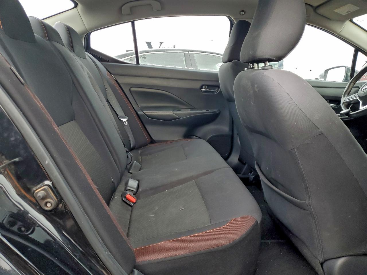 Nissan Versa Sr Image 9