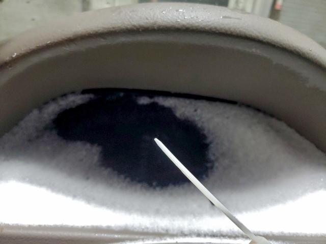 Toyota Camry Le Image 10