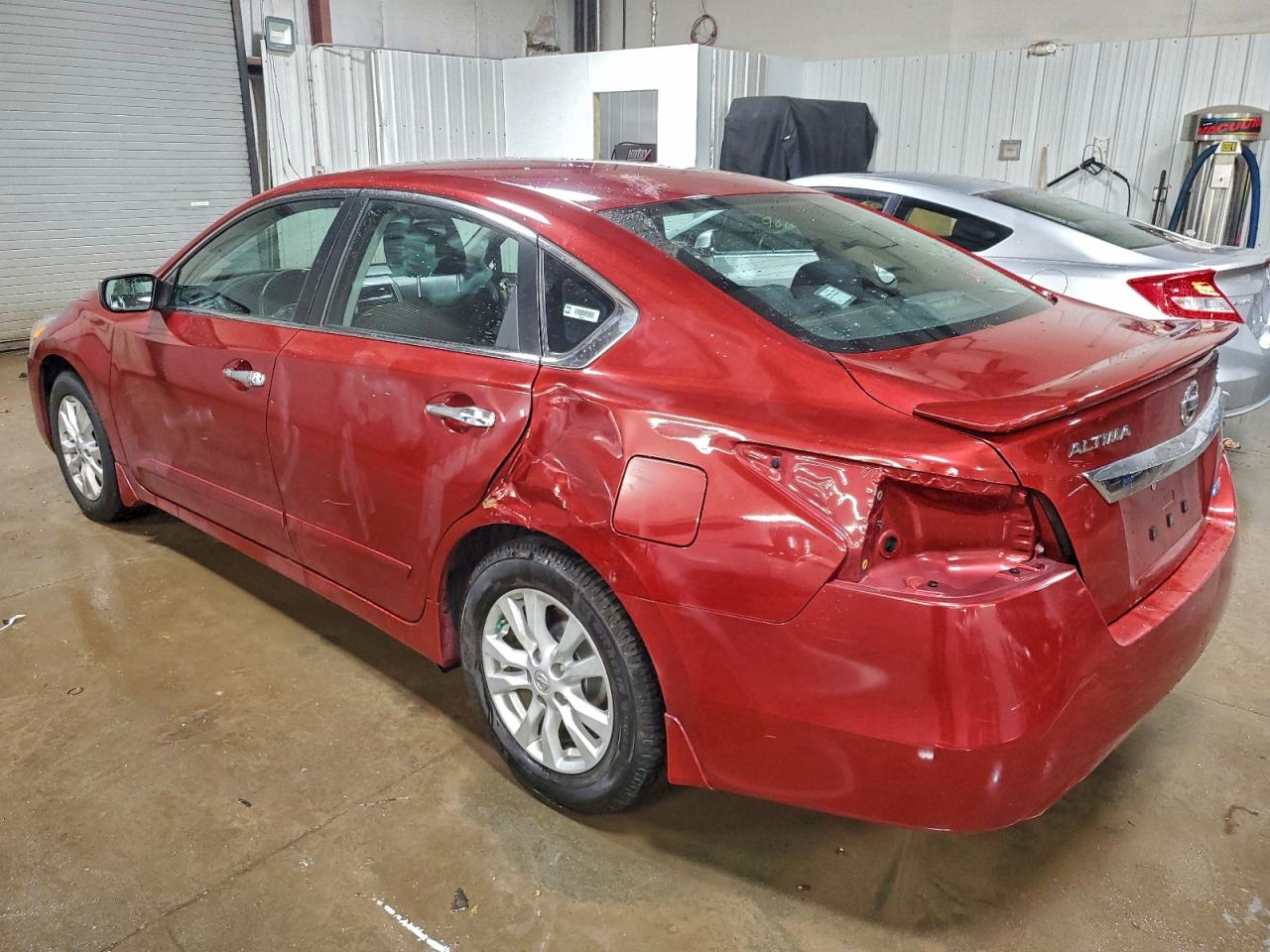 Nissan Altima 2.5 Image 2