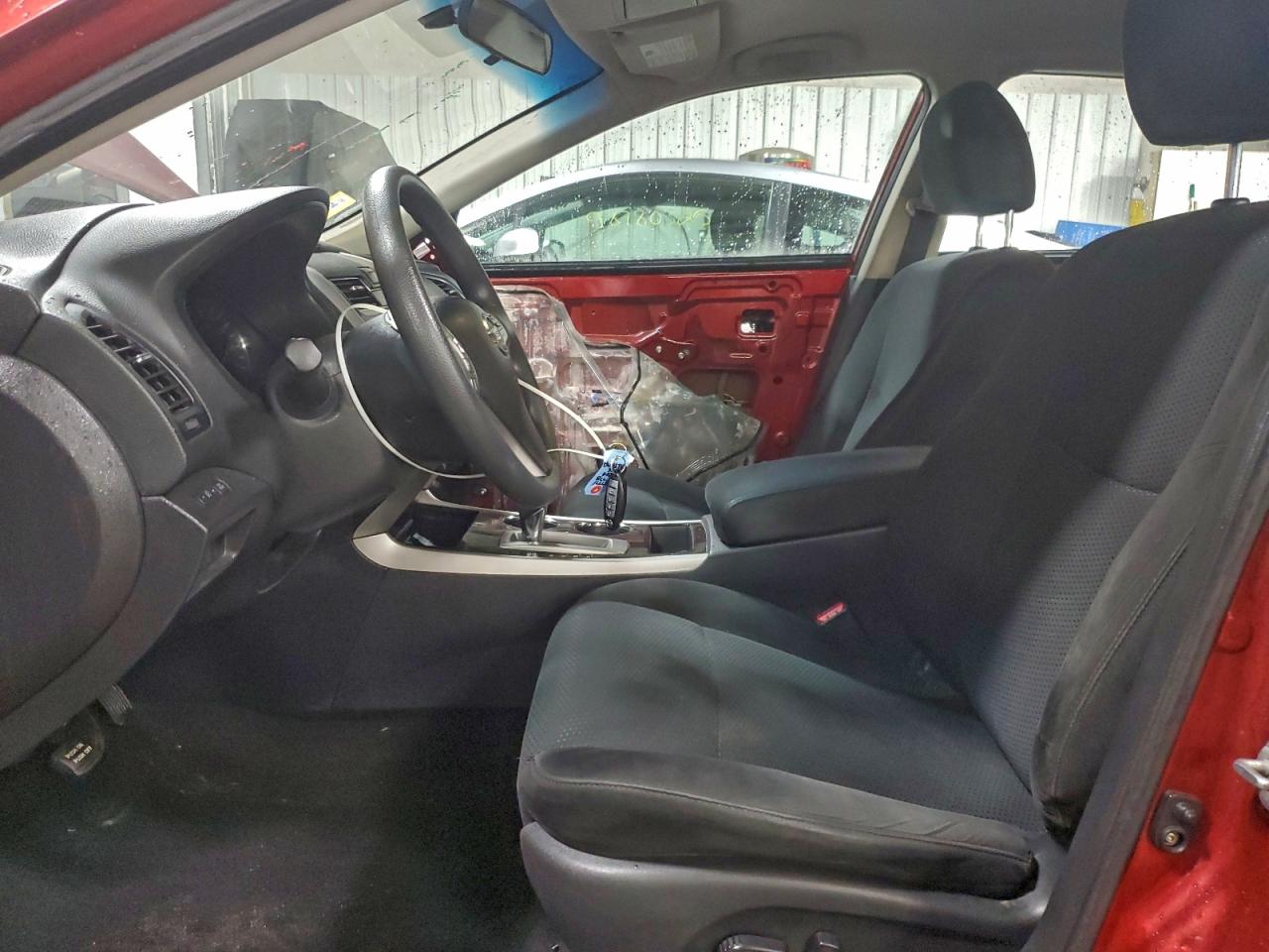 Nissan Altima 2.5 Image 6