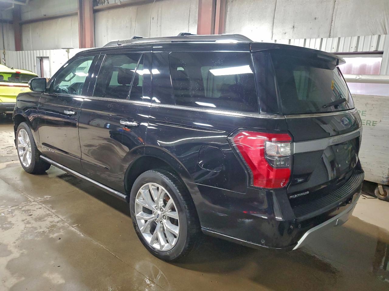 Ford Expedition Platinum Image 4