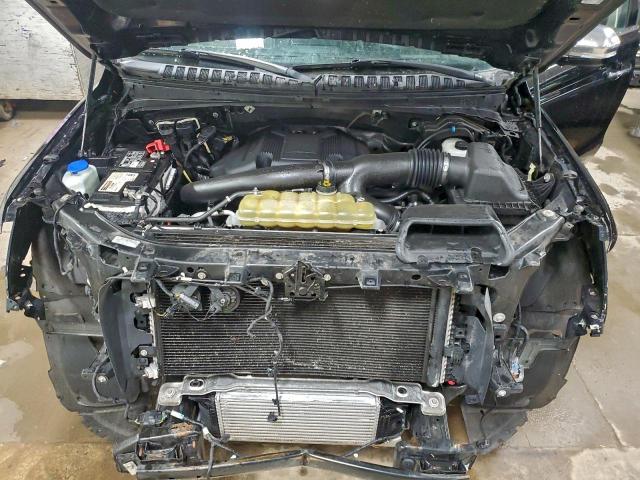 Ford Expedition Platinum Image 12