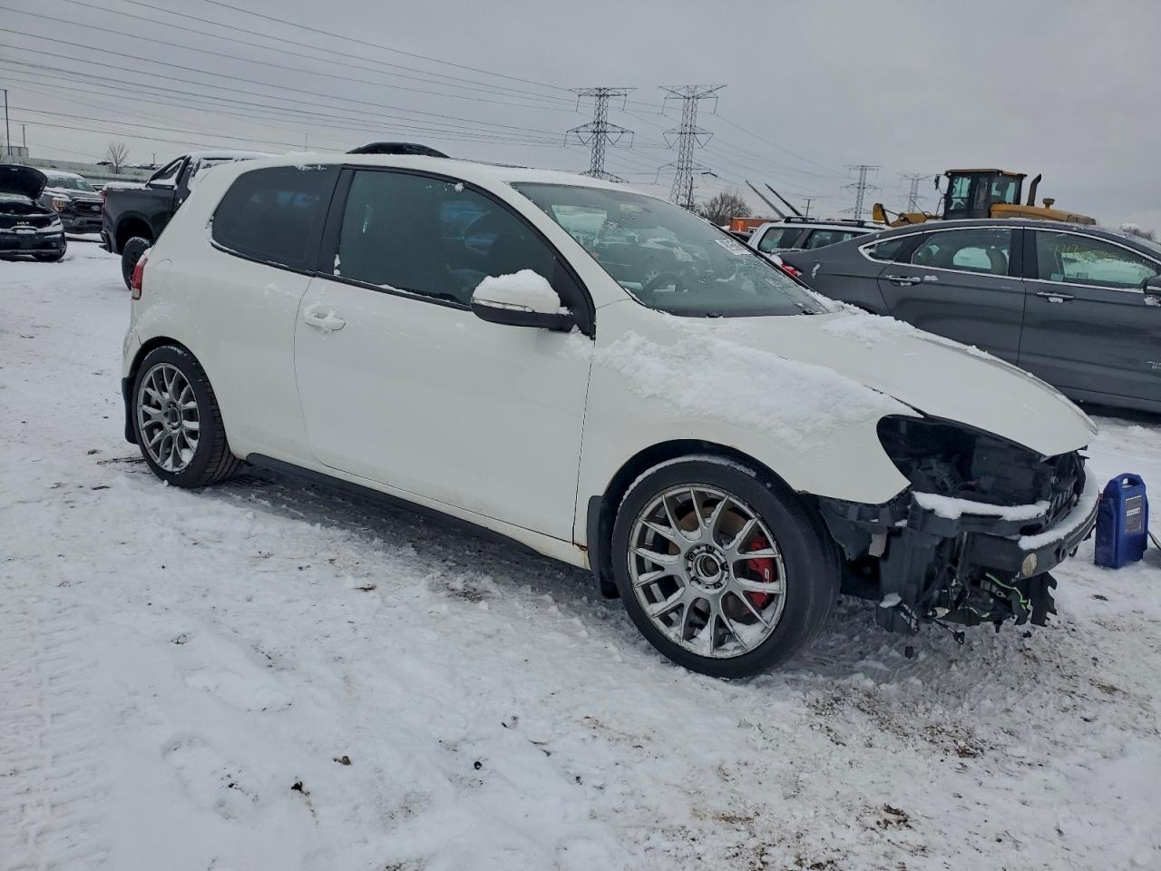 Volkswagen GTI Image 2