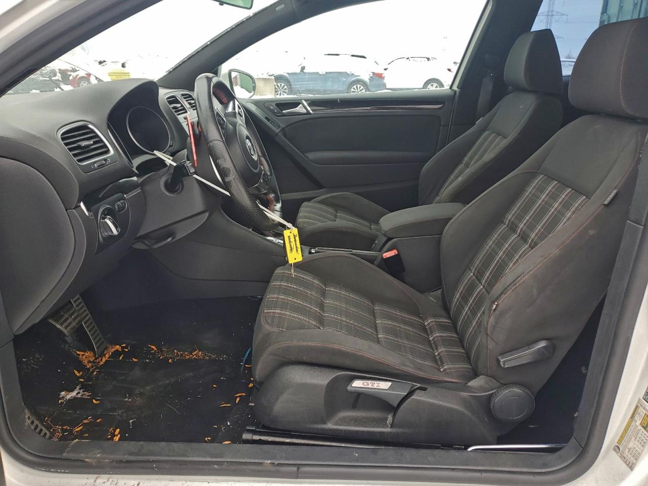 Volkswagen GTI Image 9