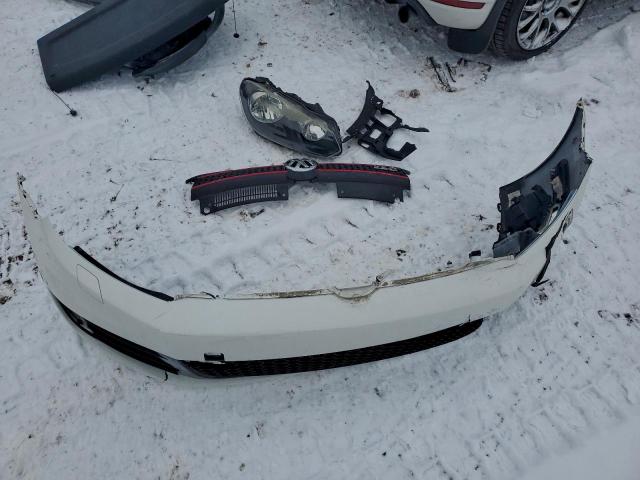 Volkswagen GTI Image 8