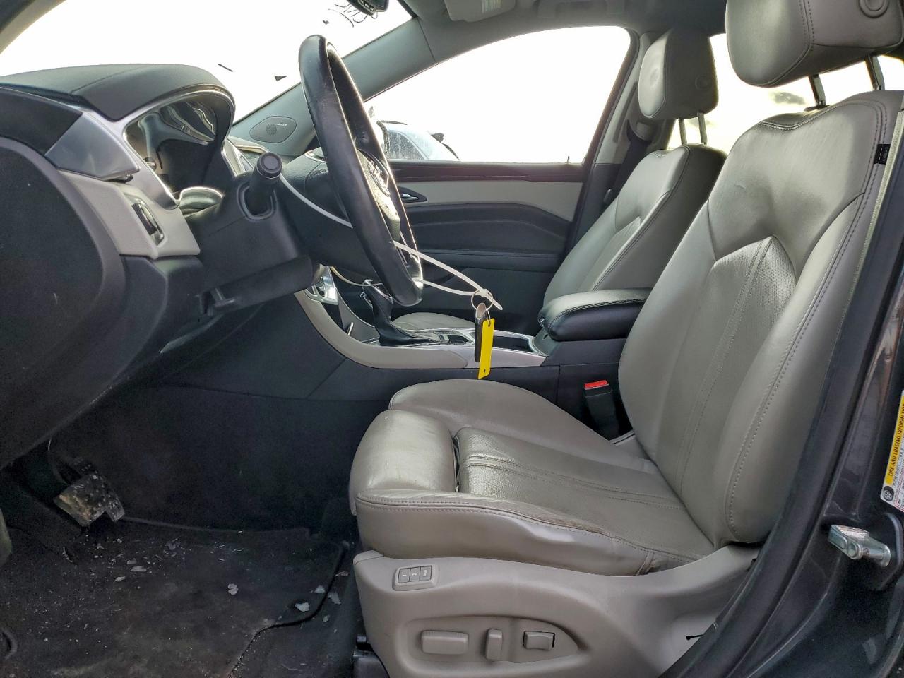 Cadillac SRX Performance Collection Image 8