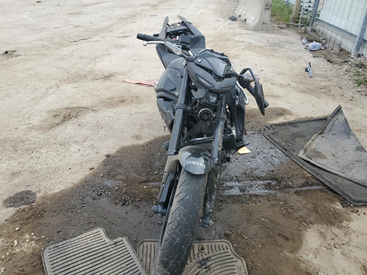 Yamaha Mt-03 Image 5