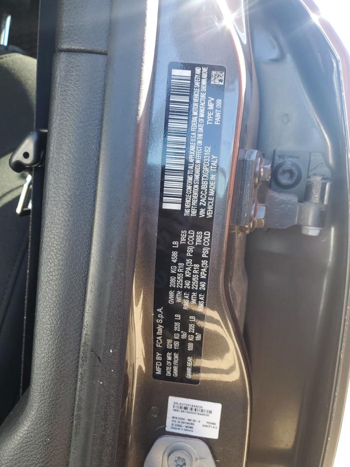 Jeep Renegade Latitude Image 11