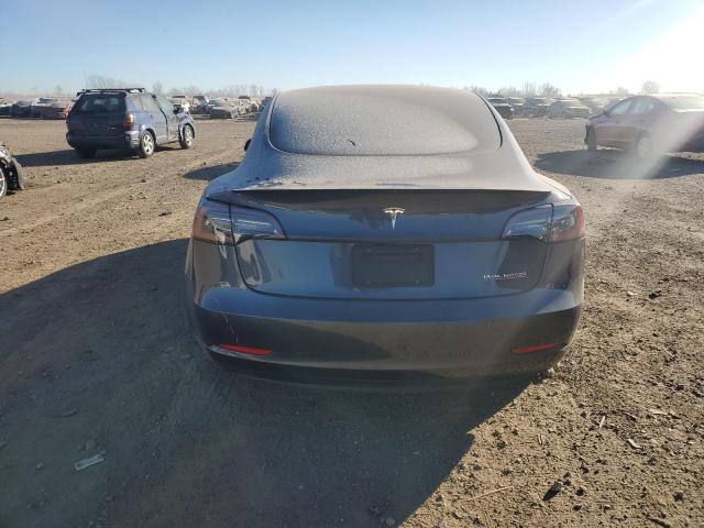 Tesla Model 3 Image 6