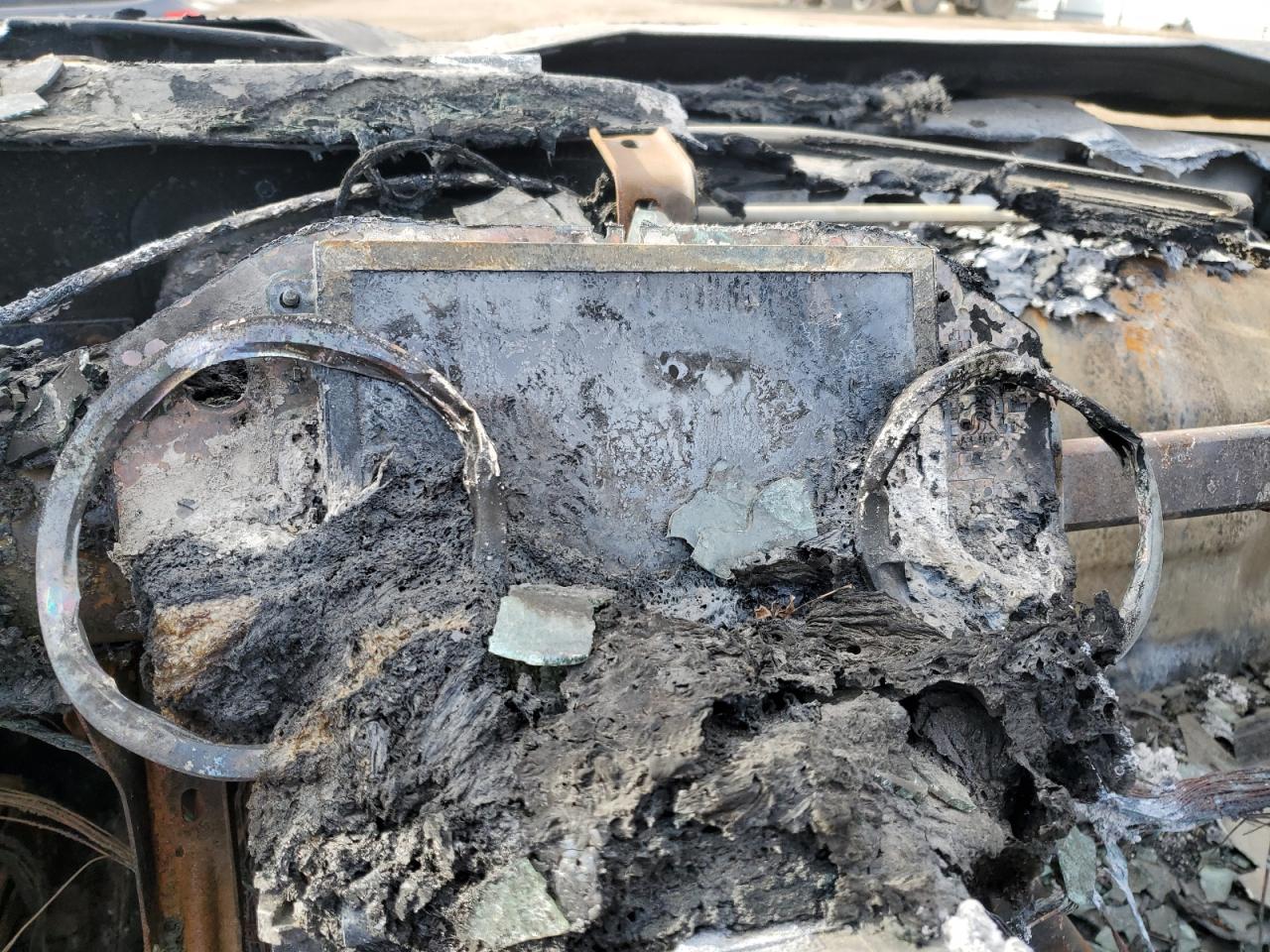 Ford F-450 Super Duty Image 9