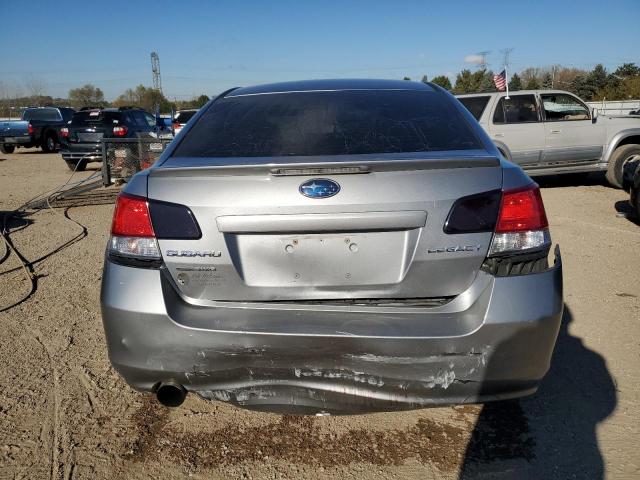 Subaru Legacy 2.5i Premium Image 3