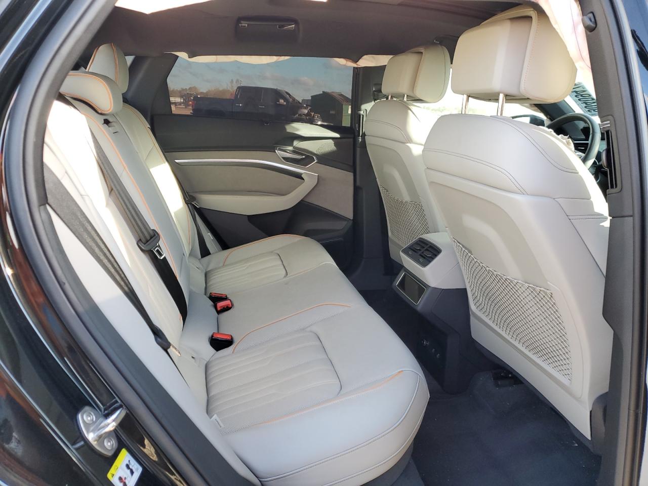 Audi e-tron Chronos Image 10