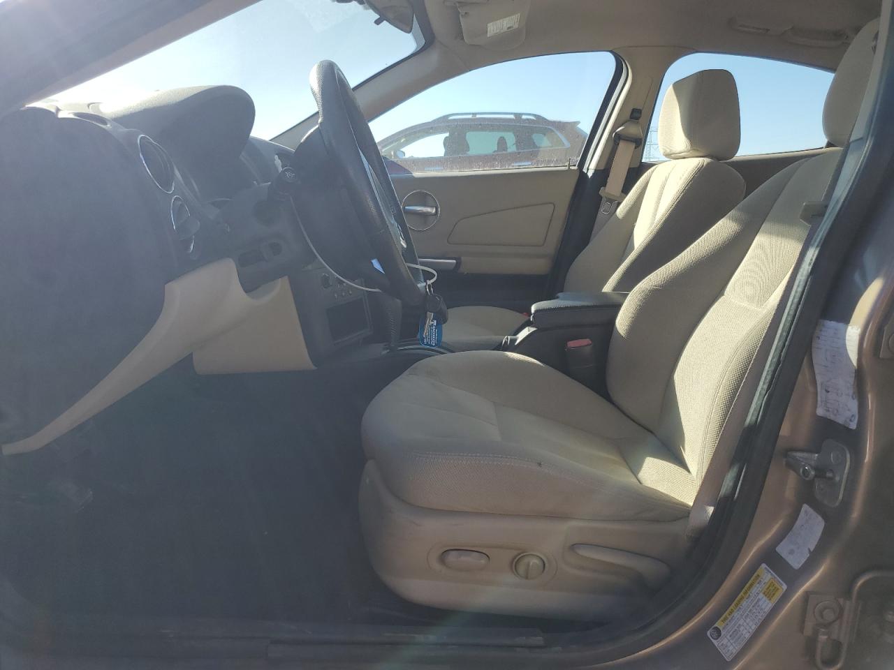 Pontiac Grandprix Image 9